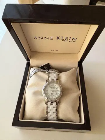 미사용 ANNE KLEIN NEW YORK 손목시계 배터리 교환 완료