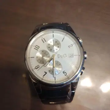 D&G 크로노그래프 손목시계 실버