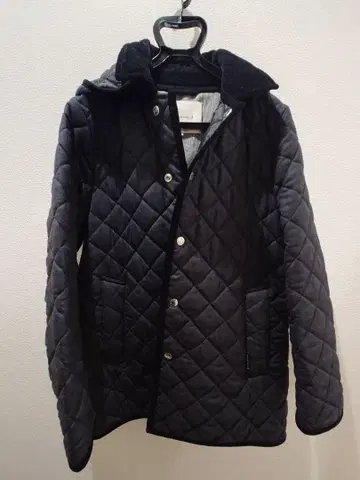 매킨토시 크로켓포드 EX 애로우즈 별주 퀼팅 코트 38