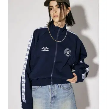 umbro moussy 트랙 자켓