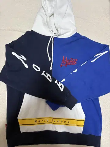 MOBB 후드티