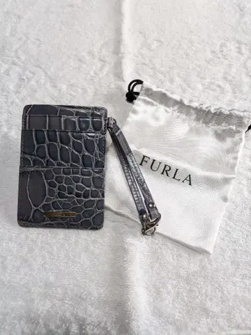 FURLA 퍼플 엠보 가죽 카드 케이스