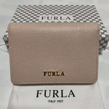 새상품급 훌라 Furla 명함지갑 카드/패스케이스 가죽