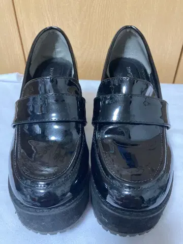 디어마이러브 힐 로퍼 22.5