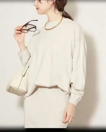 Plage Embroidery Knit 풀오버