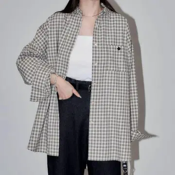 MARY QUANT x PUBLUX 로고 자수 빅 셔츠 베이지