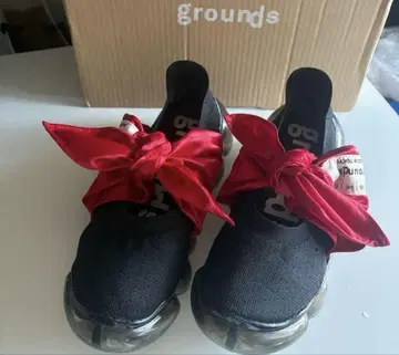 JEWELRY HANKIE PUMPS BLACK RED