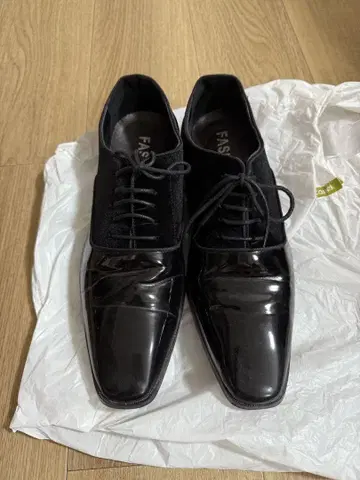 신랑 세트 신발 27cm 셔츠 L 사이즈