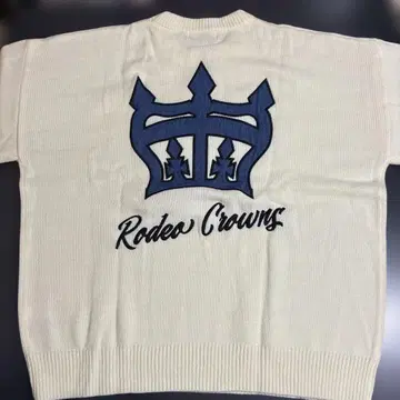 Rodeo Crowns 데님 왕관 자수 워셔블 니트 스웨터