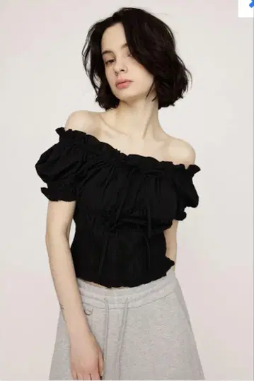 SLY 스라이 COTTON LACE TOPS 오프숄더 상의