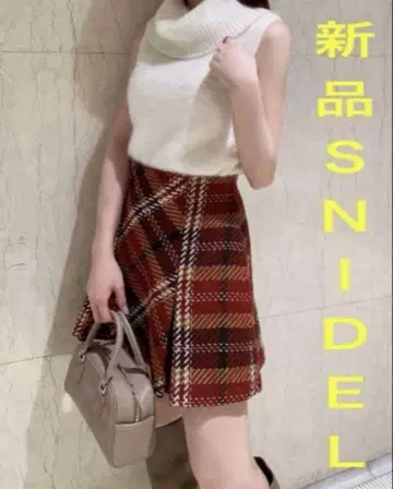 새상품 SNIDEL 스나이델 로빙 체크 미니 스커트