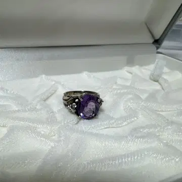 자수정 다이아몬드 반지