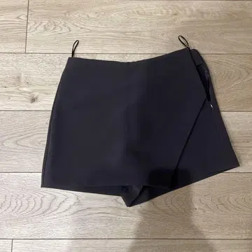 ZARA 미사용 새상품 XS 브라운 랩 미니 스코트