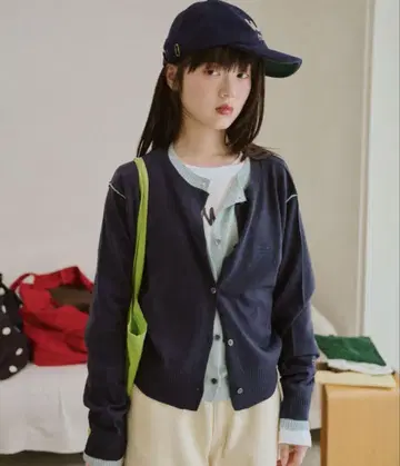 커먼 갈 프로덕츠 2개에 1개 가디건 가을 네이비