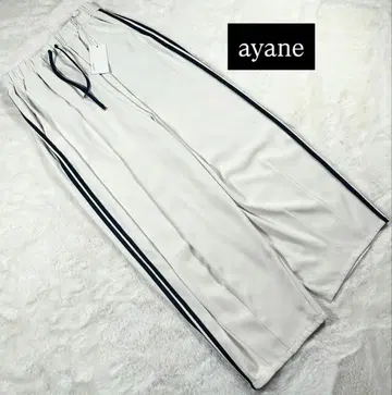 컨디션 최상 ayane 사이드 라인 팬츠 에크루 38 25AW 택 포함
