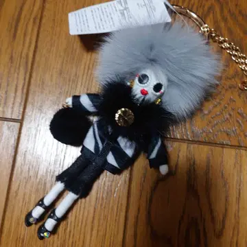 인형 참