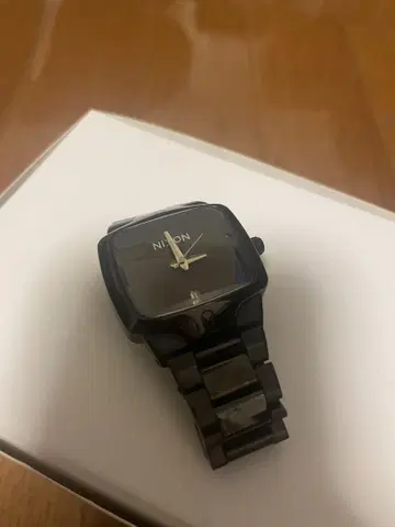 NIXON