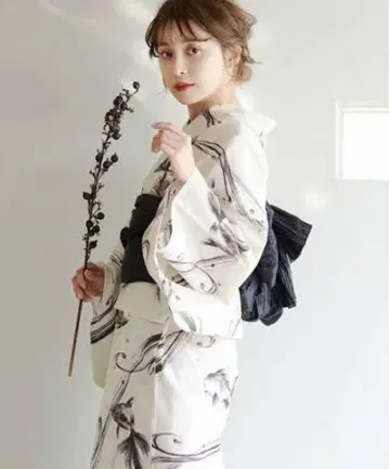 금붕어와 꽃 디자인 유카타 오비 세트