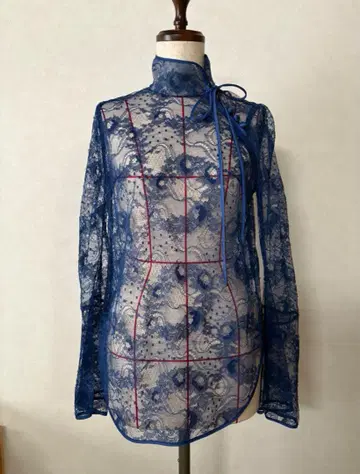 마메쿠로구치 mame kurogouchi 19aw 레이스 상의