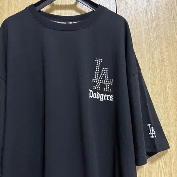 3L 새상품 MLB LA Dodgers 스톤 장식 T셔츠 블랙