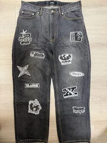 XLARGE 패치 데님 팬츠 36inch
