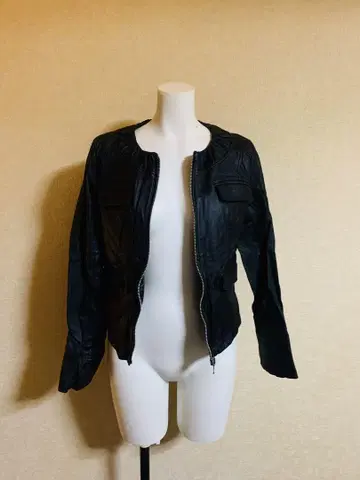 블랙 가죽 자켓 Black leather jacket