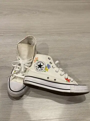CONVERSE Chuck Taylor All Star 꽃무늬 하이컷