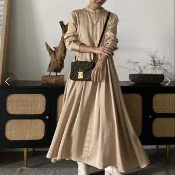 미사용 새상품 아메리빈티지 QUEUE BUTTON DRESS M
