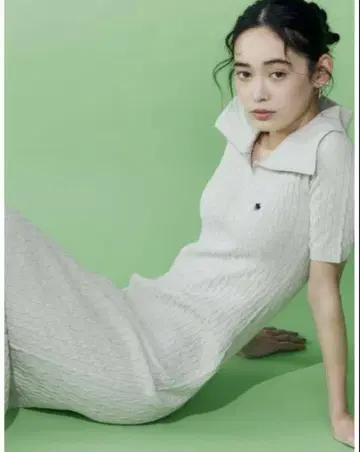 미사용 새상품 POLO BCS 콜라보 컬러 넥 멜란지 케이블 니트 원피스