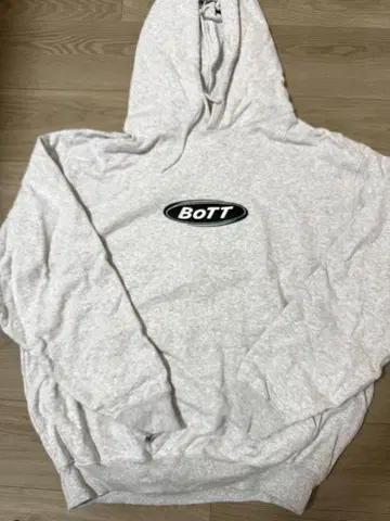 [ 물건 정리중 ] BoTT XL 그레이 로고 자수 맨투맨