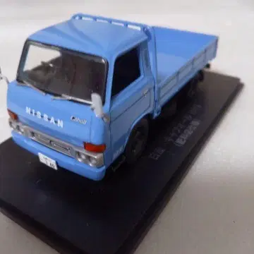 Nissan 캐브올 1978 미니카