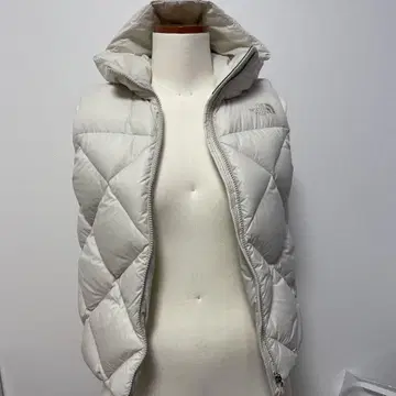 THE NORTH FACE 화이트 다운 베스트
