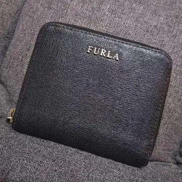 FURLA 블랙 가죽 접이식 지갑