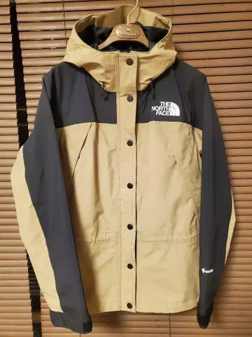 THE NORTH FACE 마운틴 라이트 자켓 KT 켈프탄