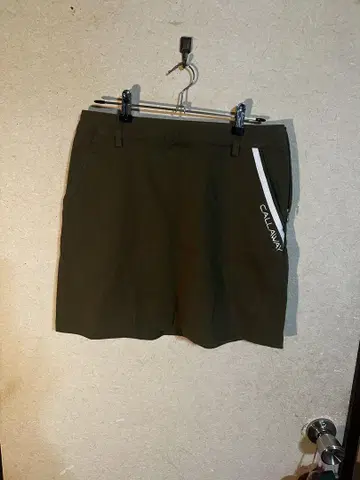 CALLAWAY 여성용 골프 스커트 올리브 그린