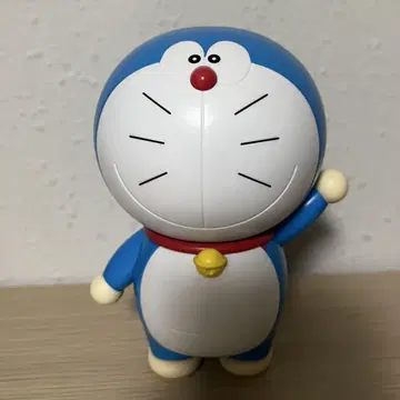 후지코 F 후지오 뮤지엄 한정판 가챠 첫 등장 도라에몽 캡슐 캐릭터