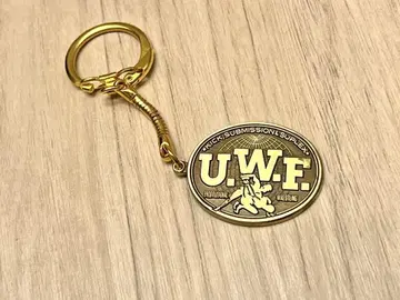 [ 새상품 레어템 ] U.W.F. 키링 금속제