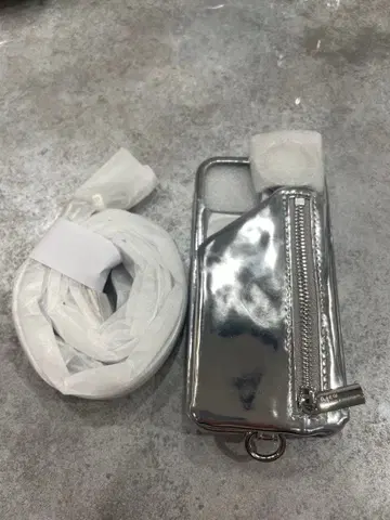 ajew iPhone12 케이스
