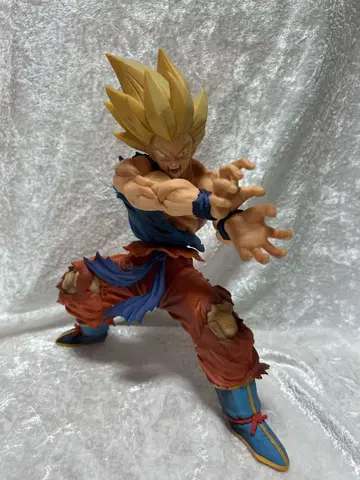손오공 피규어 공격 포즈 약 30cm