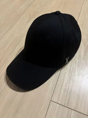 VARZAR 스터드 로고 캡