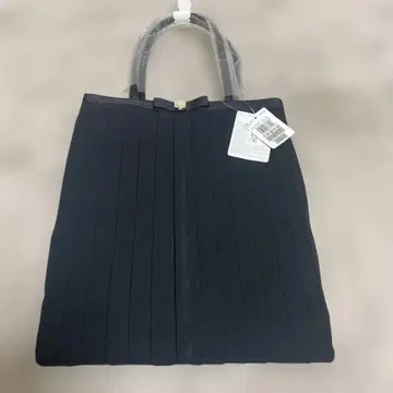 [ 새상품 ] 블랙 포멀 백 플리츠 디자인 / 월드