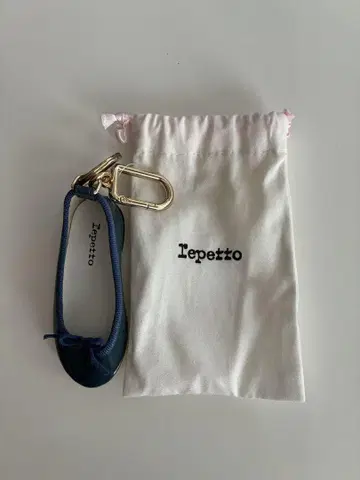 새상품 repetto 네이비 키링 레페토