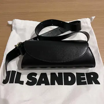 질샌더 칸노로 미니