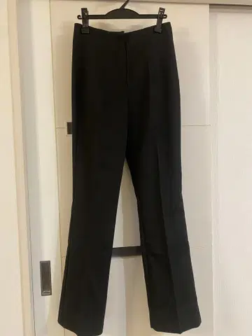 ZARA 블랙 슬랙스 M 센터 프레스 큰 키