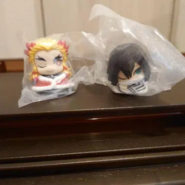 렌고쿠 쿄쥬로 토미오카 기유 캡슐 토이