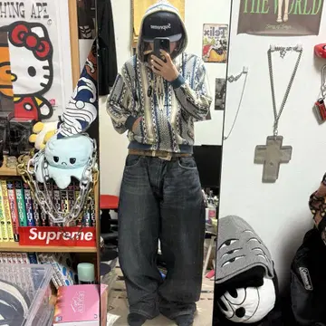 hide and seek 올 패턴 크롭 후드티