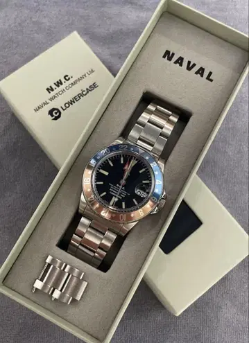 나발워치 FRXD007 EDIFICE 별주