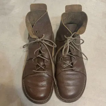 트리픈 레이스업 부츠 브라운