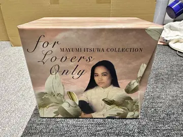 이쓰야 마유미 / MAYUMI ITSUYA COLLECTION