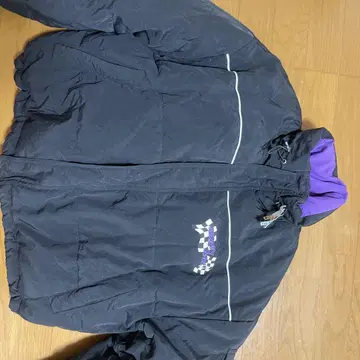 엑스걸 후드 부착 블랙 보라색 다운 자켓 체커